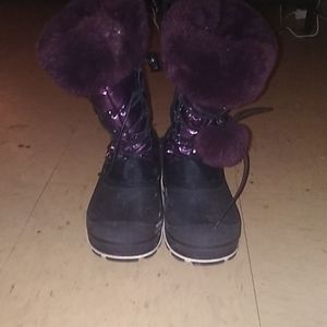 Super cute winter boots